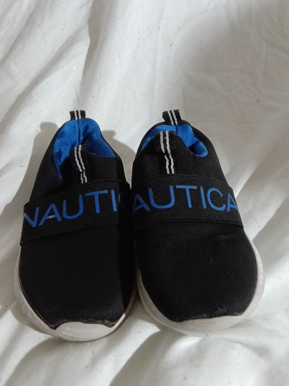 Nautica Kids Black & Blue Slip-On Sneakers with Logo Strap